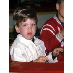 Charms Blow Pops - Bursting Berry: 48-Piece Box 5 Charms Blow Pops - Bursting Berry: 48-Piece Box -Candy Shop charms blow pops bursting berry 48 piece box candy warehouse 3 35b78570 36ff 4911 ac06 e79b15e78d4e