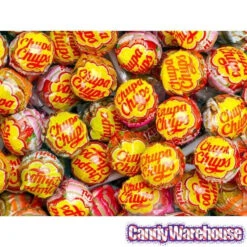 Chupa Chups Mini Lollipops: 240-Piece Bag -Candy Shop chupa chups mini lollipops 240 piece bag candy warehouse 3
