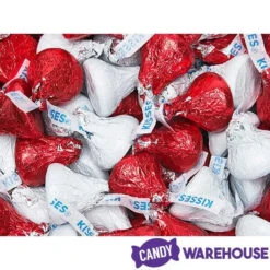 Hershey's Kisses Color Combo - Red And White: 800-Piece Box -Candy Shop hershey s kisses color combo red and white 800 piece box candy warehouse 3