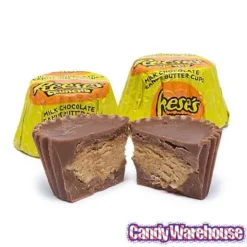 Reese's Crunchy Peanut Butter Cups Miniatures: 18-Ounce Bag -Candy Shop reese s crunchy peanut butter cups miniatures 18 ounce bag candy warehouse 4 6a738bc8 8ed8 4d5d 970c af1c467e0454